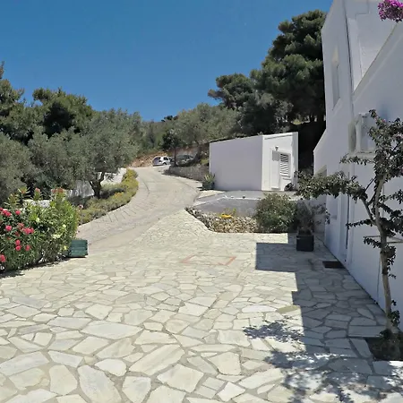 Hotel Ariadni 3*