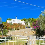 Ariadni Hotel