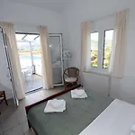 Ariadni Hotel 3*