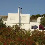 Ariadni Hotel Ksanemos