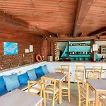 Ariadni Hotel 3*