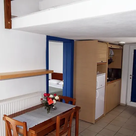 Apartment Ariadni *