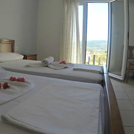Hotel Ariadni 3*
