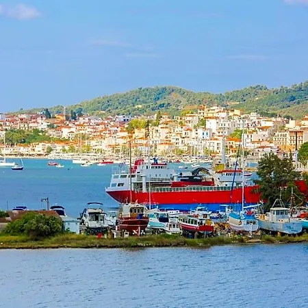 Ariadni Hotel 3*