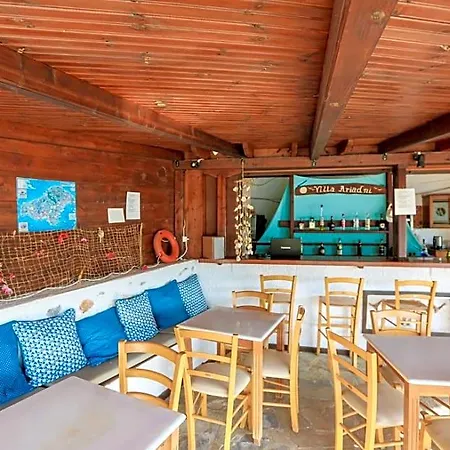 Ariadni Hotel Ksanemos