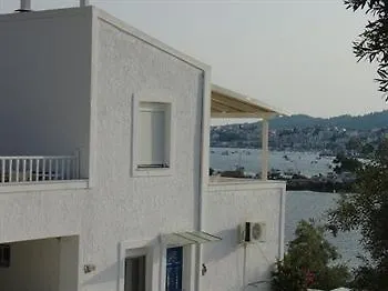 Ariadni 3* Ksanemos