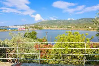 Apartment Ariadni *