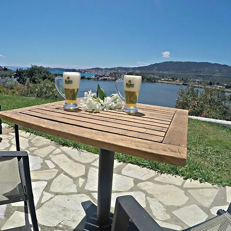 Apartment Ariadni Ksanemos